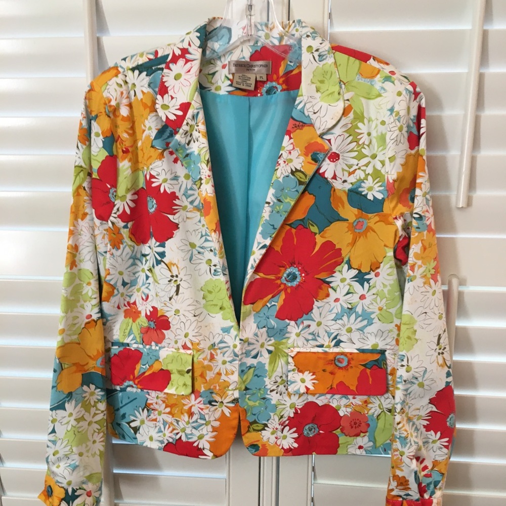Petite cotton jacket, beautiful bright multi floral print, fully lined, PL